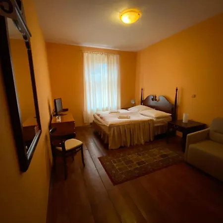 Da Antonio 3* Skvorec